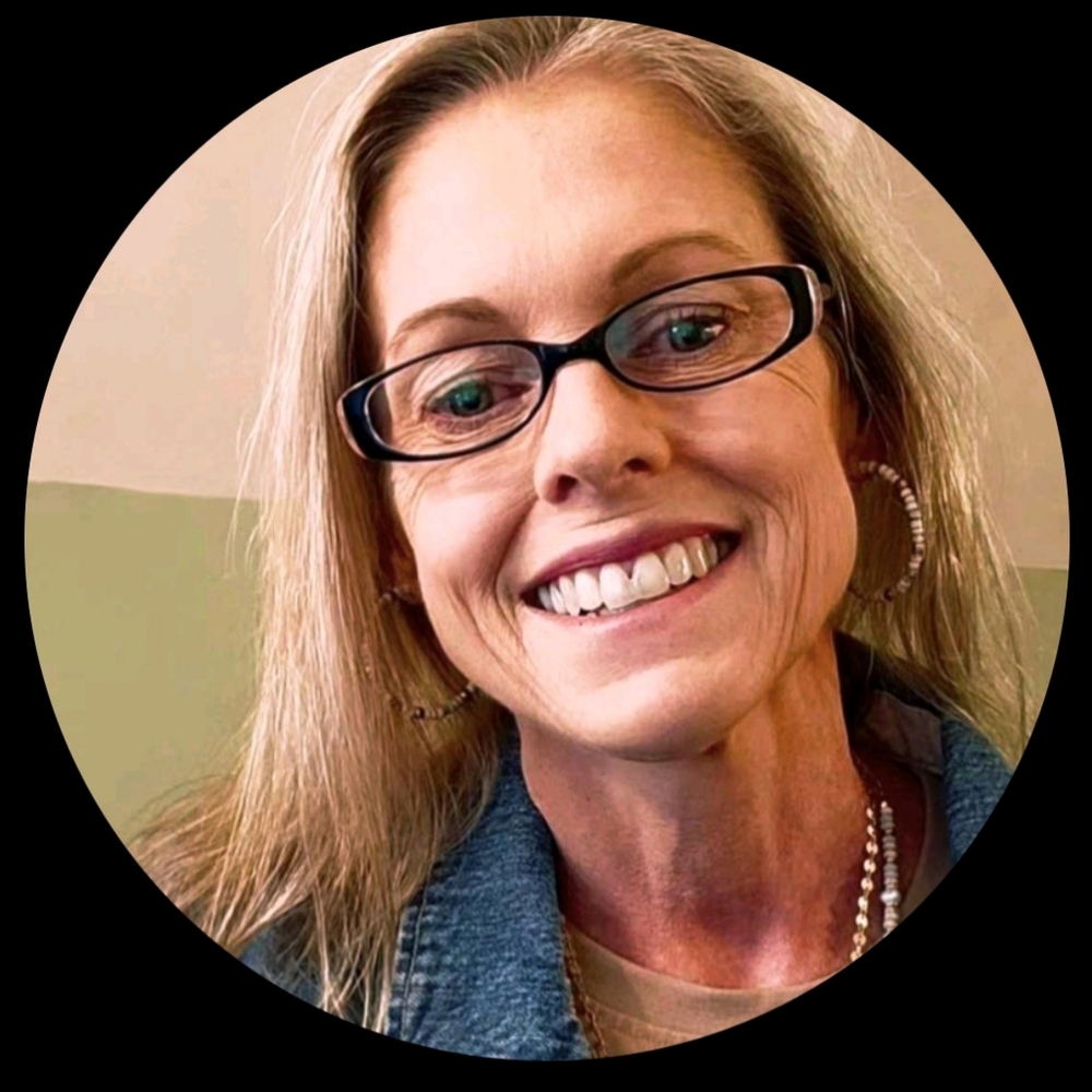 Meet your Posher, Kelli